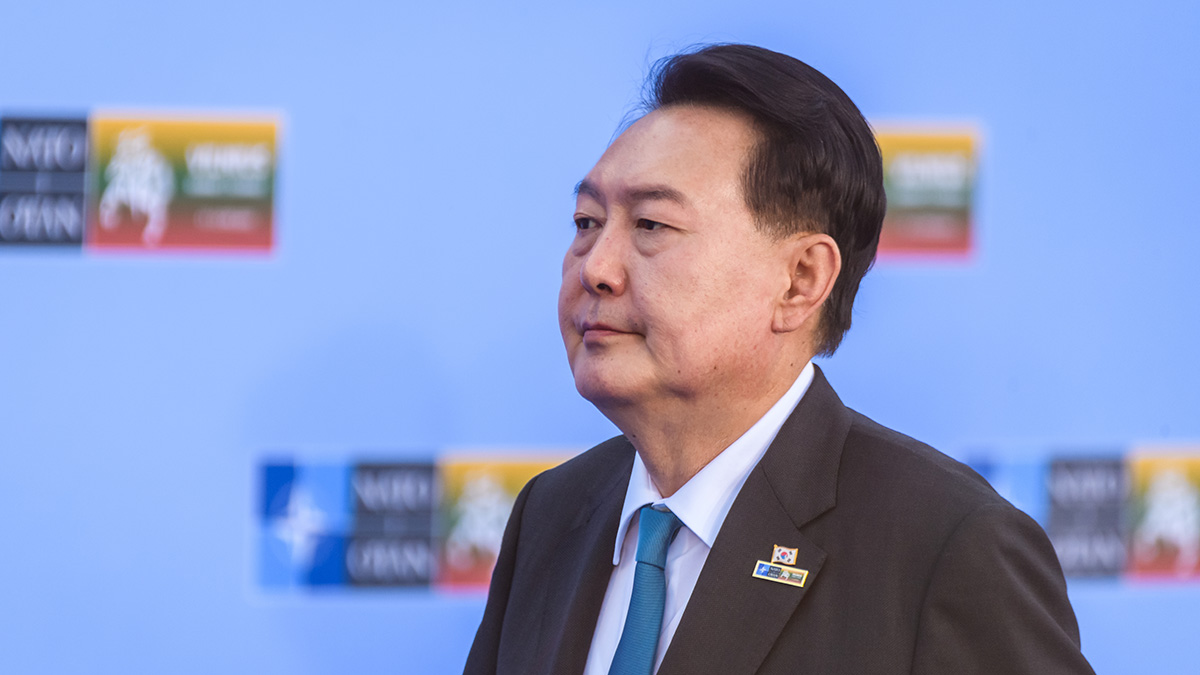 Массовые демонстрации в поддержку президента Южной Кореи охватили Сеул VilniusLithuania12thJuly2023YoonSukYeolPresidentOf