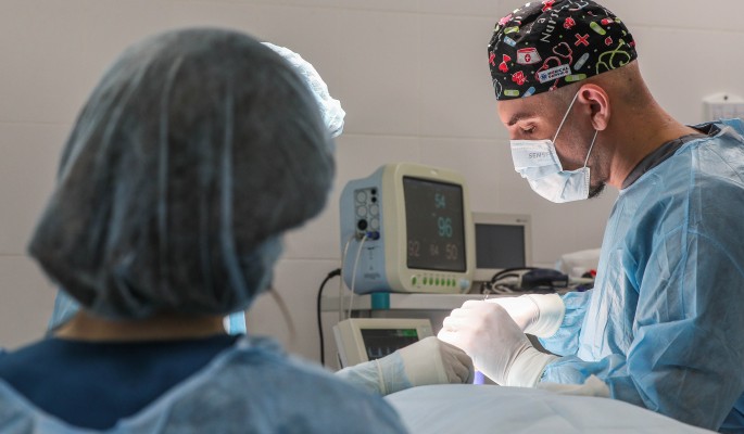 Осторожный подход к пластической хирургии 3ee2268f-30be-4fdb-ae5e-1ab58bfc0f44-67e27513