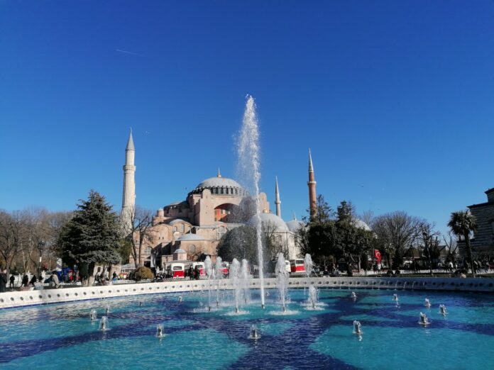 Жители Среднего Урала выбирают азиатские курорты для новогоднего отдыха abbd8a54-6638-47de-871c-02c257dcd766-67dc45af