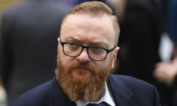 Депутат Милонов бросает вызов судебному решению о крупном штрафе b79f7028-a01a-44be-86ce-440fa93f2a36-67f0290a