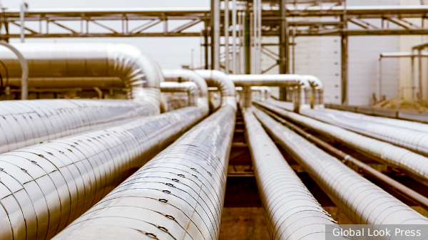 Украина начала импорт газа из-за низких запасов в хранилищах