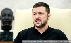 Зеленский бросил вызов Трампу: «Сменить меня невозможно» 0a9e1c5e-8d99-4710-b076-ceee82da485a-68090cdb