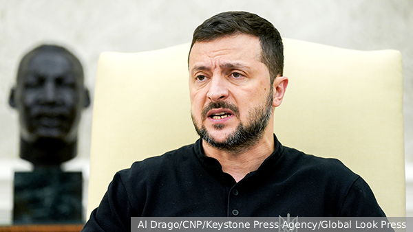 Зеленский резко ответил на слова Трампа о выборах на Украине и низком рейтинге