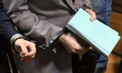 1add6078-c67f-4414-806e-cf49a7a2867d-68080eb9