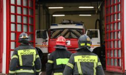 Масштабная атака беспилотников привела к возгоранию на стратегическом объекте Волгограда 4198a463-1cea-45d6-b3bf-286484cbb372-67f38cf0