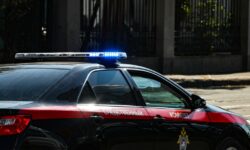 Семью военнослужащего СВО пытаются лишить крыши над головой 580977d1-055e-4c3f-a104-2d9216c373b8-67f3694f