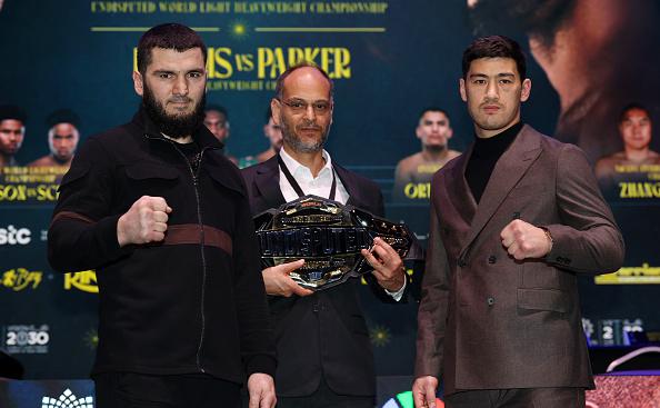 Артур Бетербиев и Дмитрий Бивол (Richard Pelham / Getty Images)