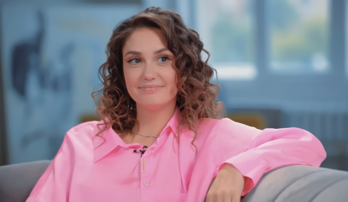 Пошла на примирение? Сообщение Муцениеце на фоне суда с Прилучным озадачило народ