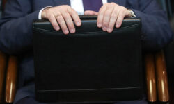 Масштабная реформа госслужбы США открывает новые возможности 833277f6-679a-4e12-8e1a-274c49de0997-67f7628c