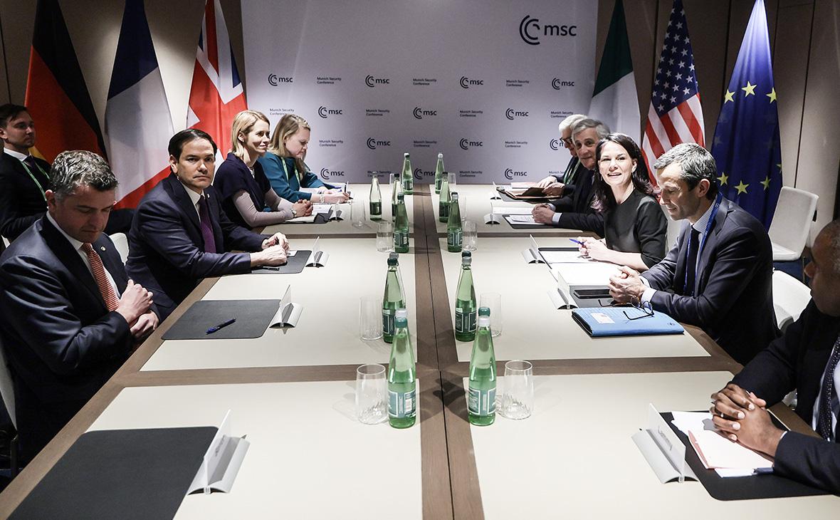 Международные лидеры в области обороны и безопасности на Мюнхенской конференции, Германия, 15 февраля 2025 года (Ronal Wittek / Getty Images)