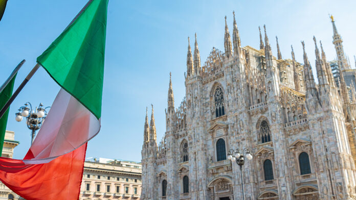 ItalianFlagWithTheTypicalRedWhiteAndGreenColors