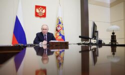 Путин подтвердил готовность к продуктивному диалогу с Трампом a2883c32-c0ae-42e4-8760-e26ad08b653f-68092c17