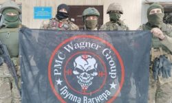 Битва за бренд ЧВК "Вагнер" — зачем переписывают историю легендарного "Оркестра" bitva za brend chvk vagner zachem perepisyvayut istoriyu legendarnogo orkestra-ul-rks-ru-174023375800-0