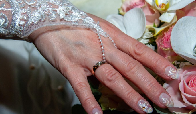 Блогер Кабаева рассекретила хоромы в преддверии торжества