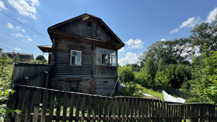 Деревенский домГород ТарусаКалуж