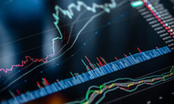 Экономист Зубец разоблачил истинную силу новых санкций против России ekonomist zubecz razoblachil istinnuyu silu novyh sankczij protiv rossii-ul-rks-ru-174051924700-0