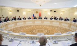 Нараработки уральских предприятий представлены на Совете делового сотрудничества Свердловской области и Беларуси nararabotki uralskih predpriyatij predstavleny na sovete delovogo sotrudnichestva sverdlovskoj oblasti i belarusi-ul-rks-ru-174041115300-0