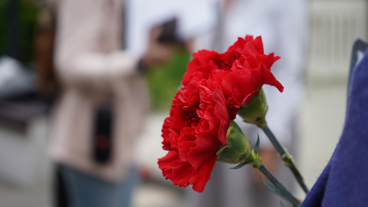 Учитель пытался сорвать открытие мемориала из-за религиозных убеждений