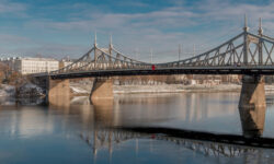 Тверь почтила память героев в юбилейный год Великой Победы tver pochtila pamyat geroev v yubilejnyj god velikoj pobedy-ul-rks-ru-174025852700-0