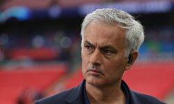 v galatasarae reshitelno nastroeny zashhishhat czennosti futbola-ul-rks-ru-174046299800-0