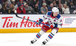 Артемий Панарин и Игорь Шестёркин привели «Рейнджерс» к яркой победе над «Миннесотой» в НХЛ artemij panarin i igor shestyorkin priveli rejndzhers k yarkoj pobede nad minnesotoj v nhl-ul-rks-ru-174193036000-0