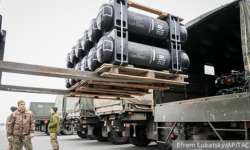 Европа в тисках: замена американской военной помощи Украине откладывается evropa v tiskah zamena amerikanskoj voennoj pomoshhi ukraine otkladyvaetsya-ul-rks-ru-174108259900-0