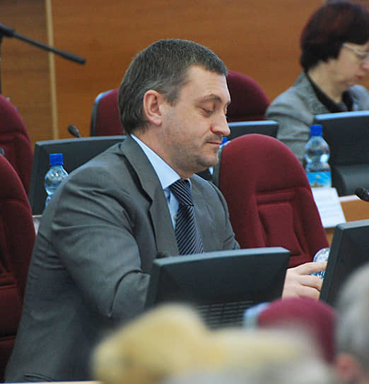 Эдуард Янаков