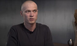 Голливудские поклонники устроили яркий флешмоб в поддержку Юры Борисова gollivudskie poklonniki ustroili yarkij fleshmob v podderzhku yury borisova-ul-rks-ru-174110775000-0