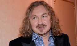 igor nikolaev udivil poklonnikov novym obrazom-ul-rks-ru-174079636500-0