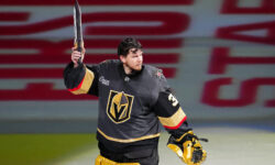 ilya samsonov i nikita kucherov yarko blistayut v matchah nhl za vegas i tampabej-ul-rks-ru-174280420300-0