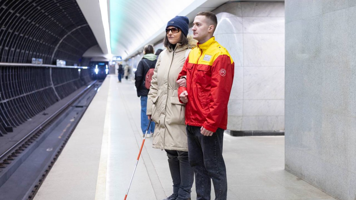 Ликсутов рассказал о помощи людям с ограниченными возможностями в метро Москвы