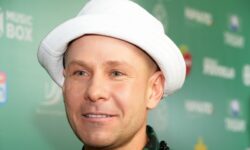 Митя Фомин из Hi-Fi вдохновляет фанатов спортивными достижениями и яркой энергией mitya fomin iz vdohnovlyaet fanatov sportivnymi dostizheniyami i yarkoj energiej-ul-rks-ru-174303351700-0