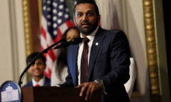 Новый глава ФБР анонсировал сотрудничество с UFC для подготовки агентов novyj glava fbr anonsiroval sotrudnichestvo s dlya podgotovki agentov-ul-rks-ru-174078375500-0