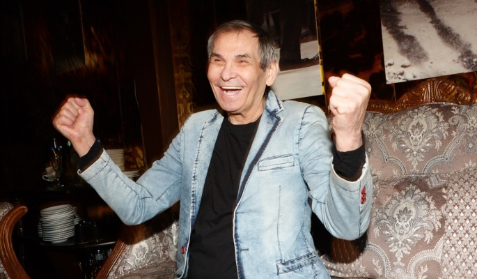 Не выходит на связь: Левкин сообщил о пропаже 75-летнего Алибасова в день юбилея