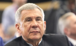 Рустам Минниханов и Татарстан празднуют годовщину воссоединения Крыма с Россией rustam minnihanov i tatarstan prazdnuyut godovshhinu vossoedineniya kryma s rossiej-ul-rks-ru-174231631900-0