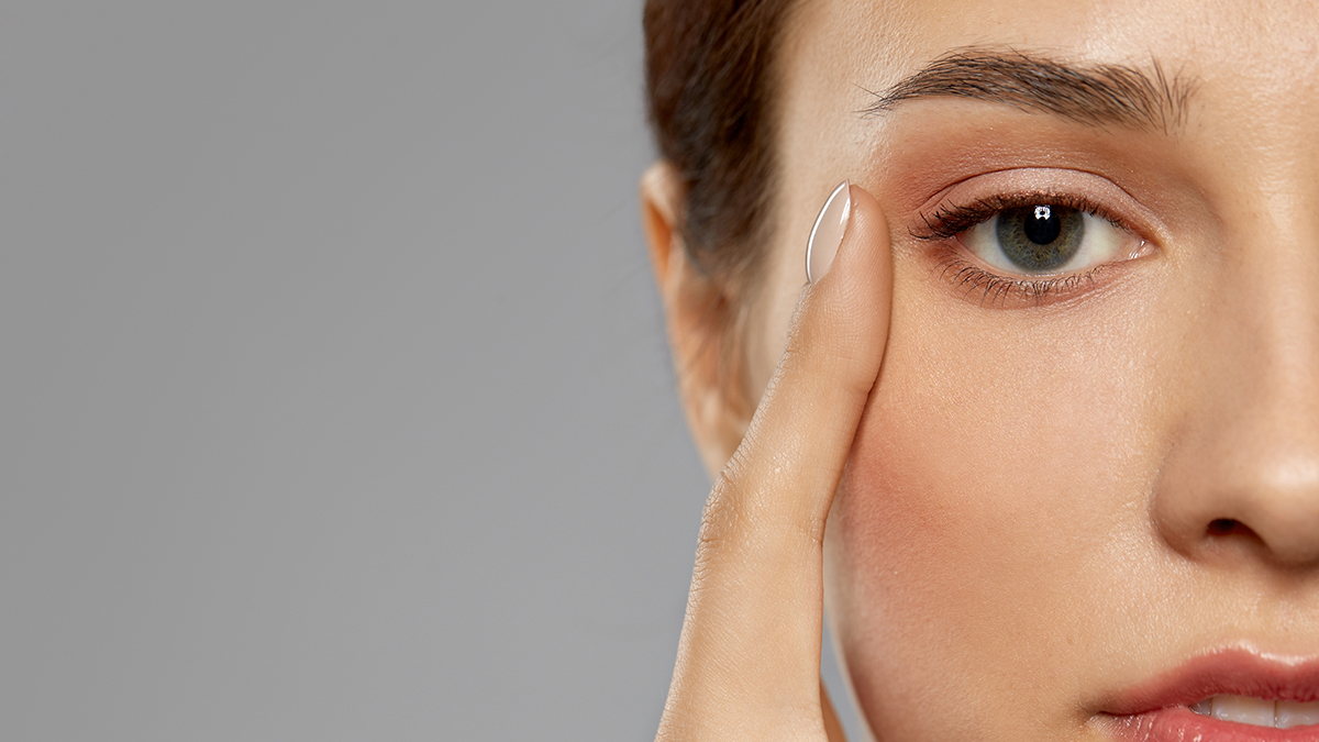 Как ухаживать за кожей, чтобы сохранить ее молодость