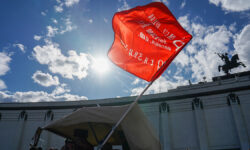 Сергей Гаврилов раскрыл секрет длительного отдыха в мае для жителей России Пробег ретроавтомобилей к 79- й годовщине Великой Победы