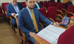 Спасский район и Спасск-Дальний начинают объединение при поддержке Единой России и ЛДПР spasskij rajon i spasskdalnij nachinayut obedinenie pri podderzhke edinoj rossii i ldpr-ul-rks-ru-174204146900-0