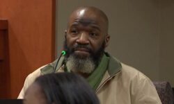 Справедливость восторжествовала в Стоун-Маунтин суд признал убийцу виновным через 35 лет spravedlivost vostorzhestvovala v stounmauntin sud priznal ubijczu vinovnym cherez 35 let-ul-rks-ru-174221524400-0