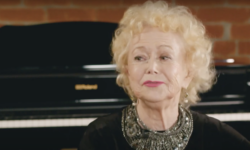 svetlana nemolyaeva iz moskvy o zashhite ot moshennikov i istorii larisy dolinoj-ul-rks-ru-174189738800-0