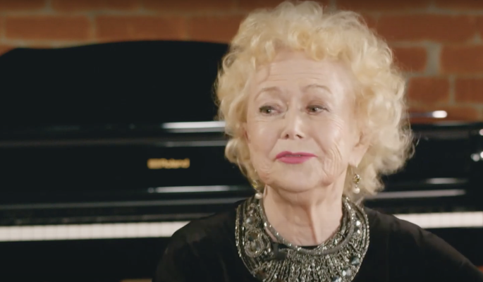 Звезда "Служебного романа" раскрыла, почему Лариса Долина стала жертвой мошенников