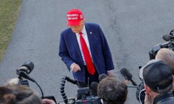 Трамп обвинил Зеленского в излишней самоуверенности tramp obvinil zelenskogo v izlishnej samouverennosti-ul-rks-ru-174078713500-0