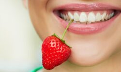 Виктория Радько раскрывает секреты крепких зубов с кальцием и витамином K viktoriya radko raskryvaet sekrety krepkih zubov s kalcziem i vitaminom -ul-rks-ru-174317295300-0