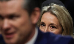 Жена Пита Хегсета в центре тайных переговоров Пентагона и союзников НАТО zhena pita hegseta v czentre tajnyh peregovorov pentagona i soyuznikov nato-ul-rks-ru-174334689000-0