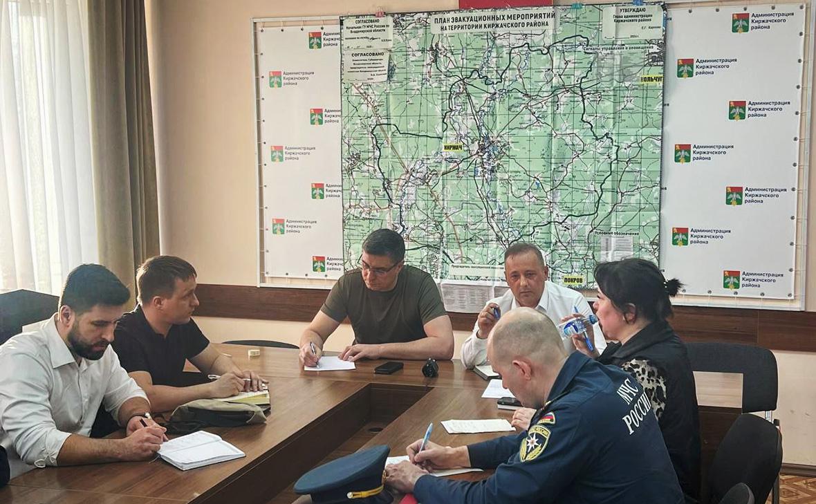 Александр Авдеев на заседании оперативного штаба в Киржачском районе (avdeev_o_vazhnom / Telegram)