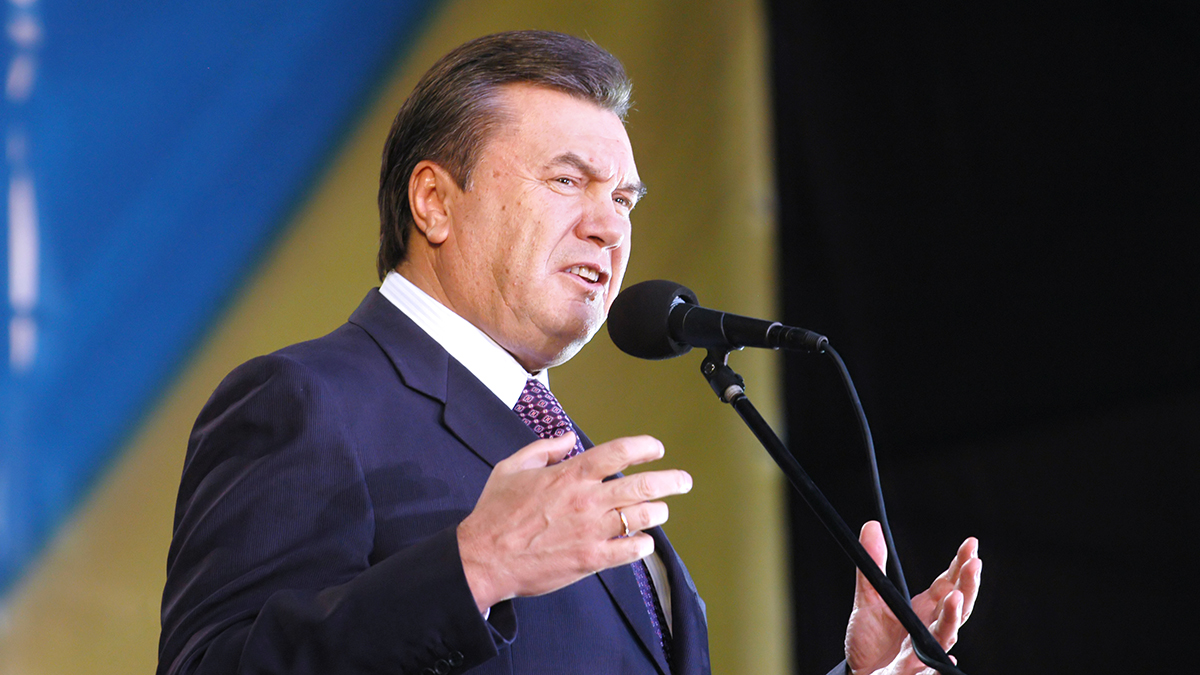 Сын Януковича больше не числится учредителем питерской компании «Арсенал Инвест»