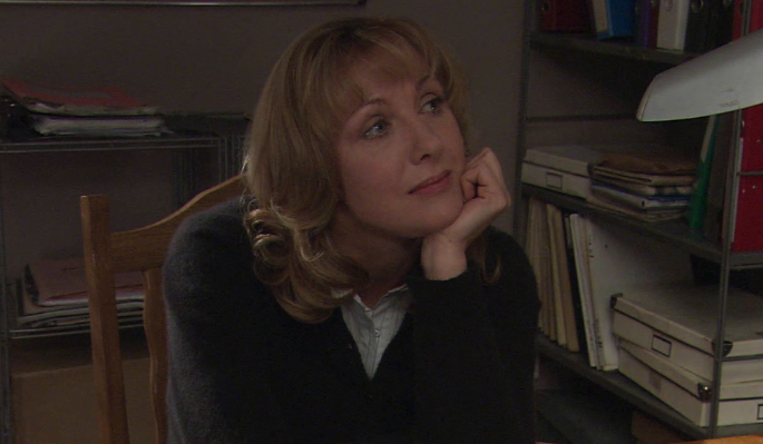 64-летнюю Яковлеву экстренно увезли в больницу из-за резкой боли