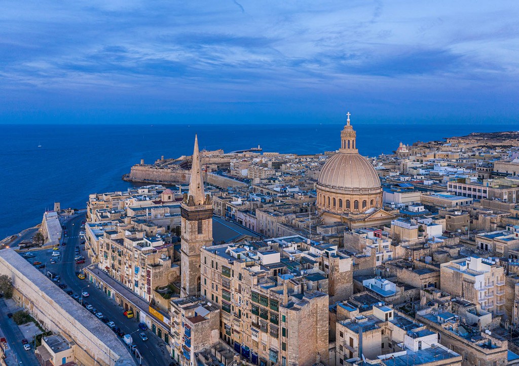 Европейский суд поставил точку в «золотых паспортах» Мальты