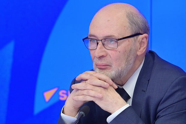 Роман Вильфанд