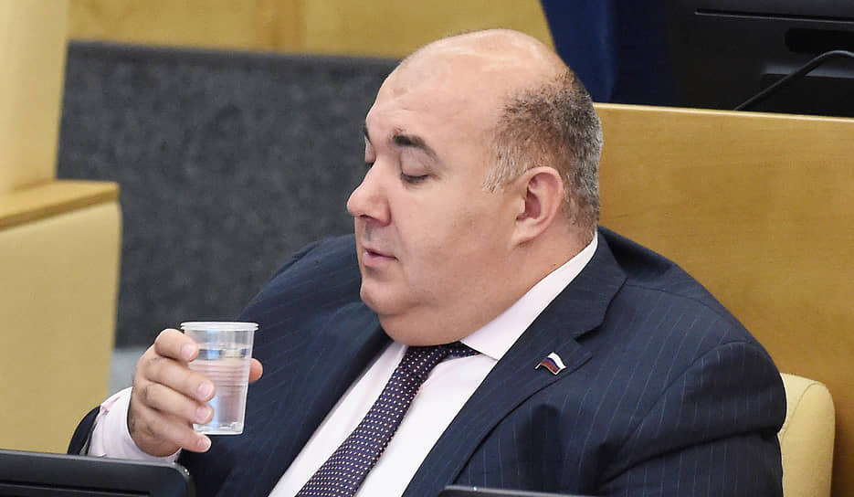 Госдума поддержала инициативу по мандату Юрия Напсо от ЛДПР-0